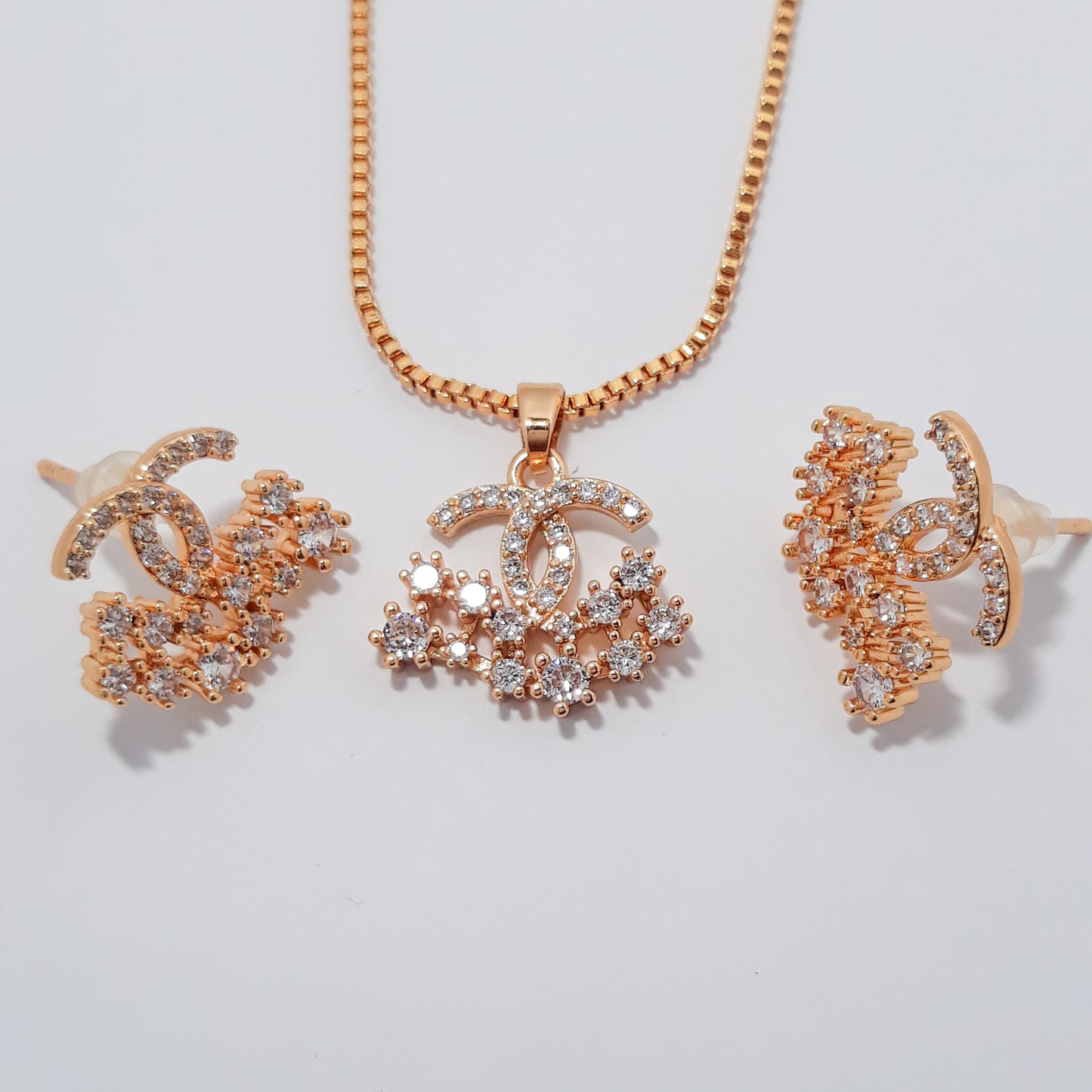 Gold Chanel Spark Necklace Set