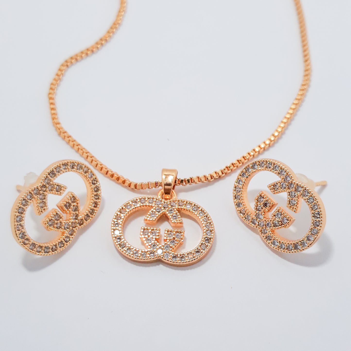 Gold Classic Gucci Necklace Set